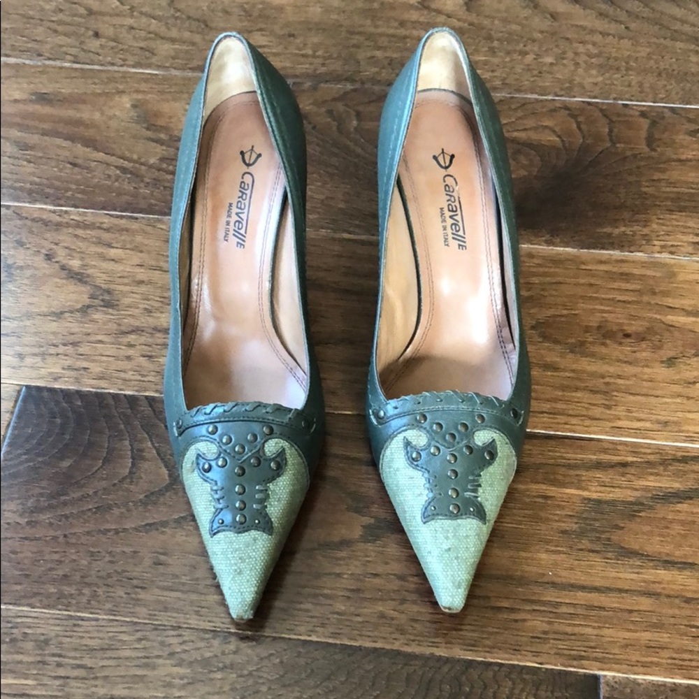 Pointy Heels. Made in Italy.